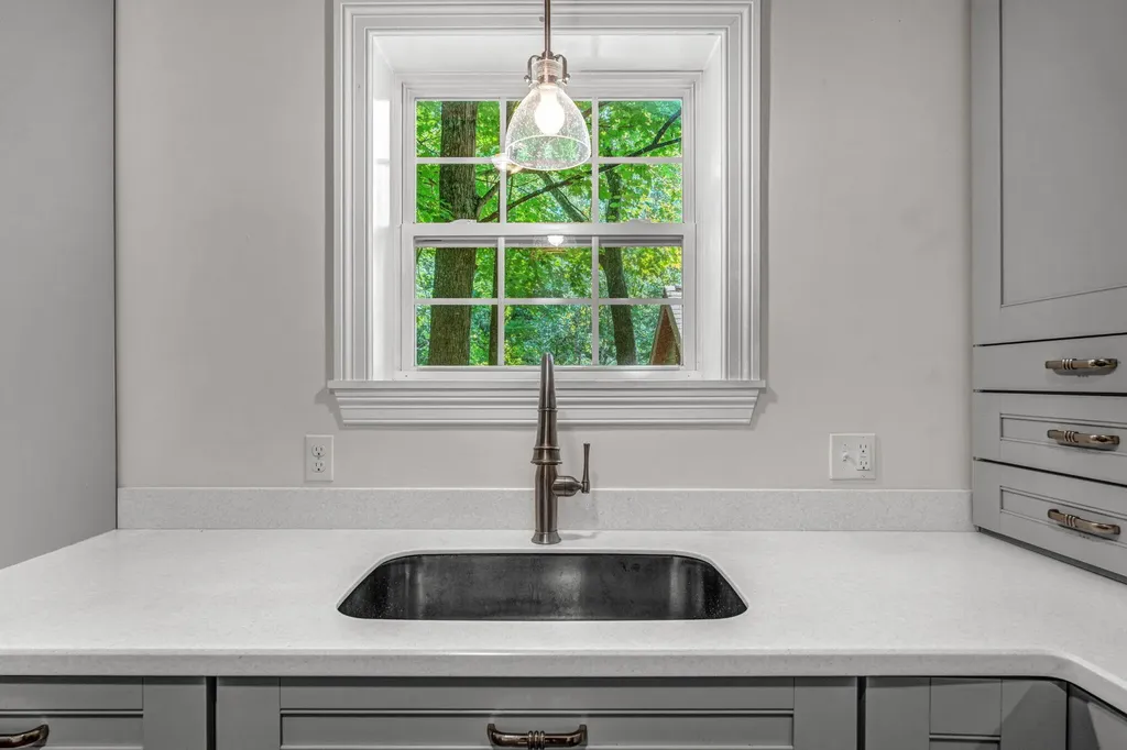 8 Orient Avenue Hampden ME 04444