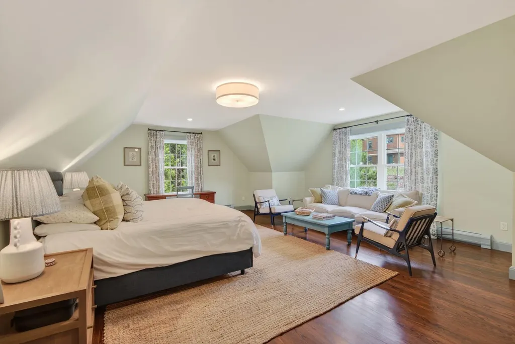 13 Cleaves Farm Road Falmouth ME 04105