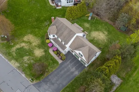13 Cleaves Farm Road Falmouth ME 04105