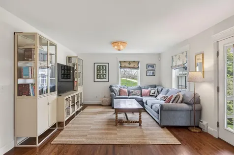 13 Cleaves Farm Road Falmouth ME 04105