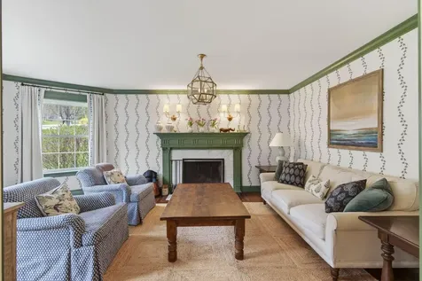 13 Cleaves Farm Road Falmouth ME 04105