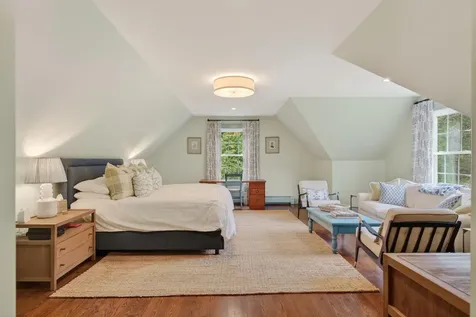 13 Cleaves Farm Road Falmouth ME 04105