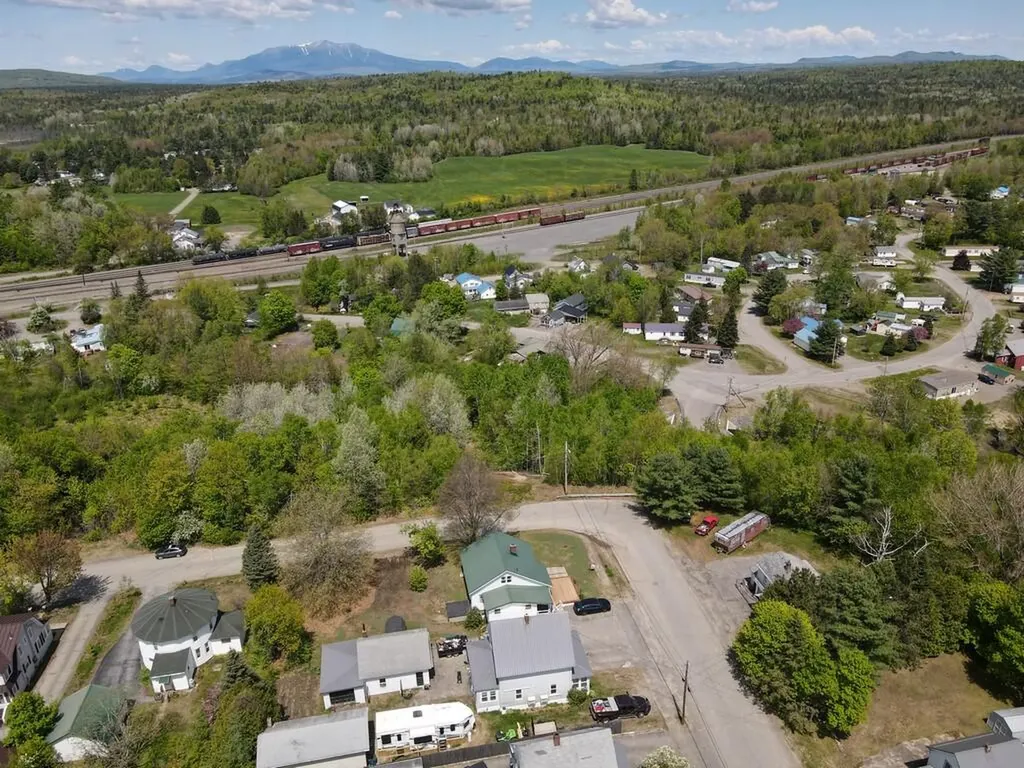 90 East Terrace Millinocket ME 04462