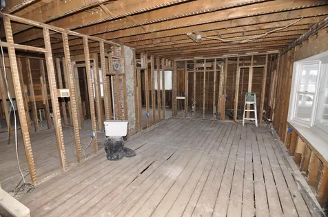 19 Coffin Street Howland ME 04448