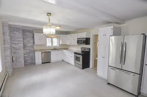 19 Coffin Street Howland ME 04448