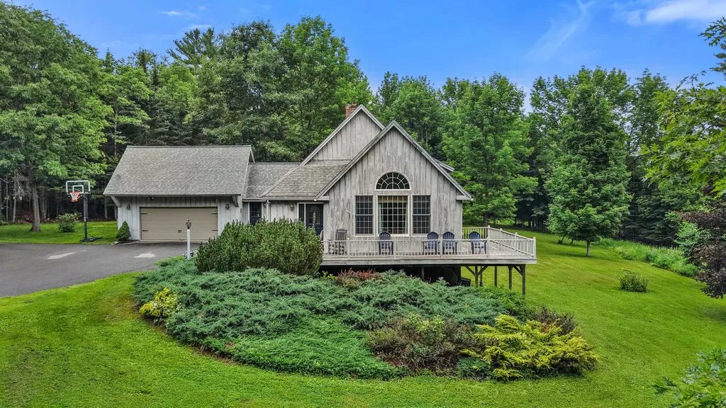 24 Mount Laurel Lane Carmel ME 04419