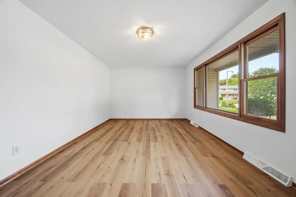 24 Mount Laurel Lane Carmel ME 04419