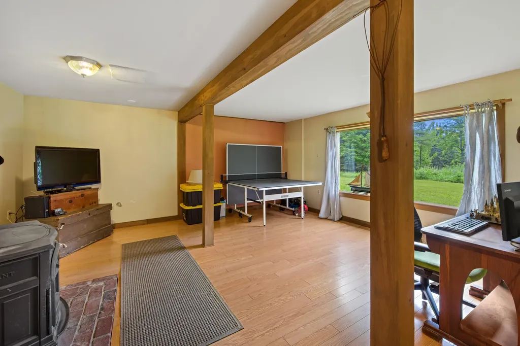 24 Mount Laurel Lane Carmel ME 04419