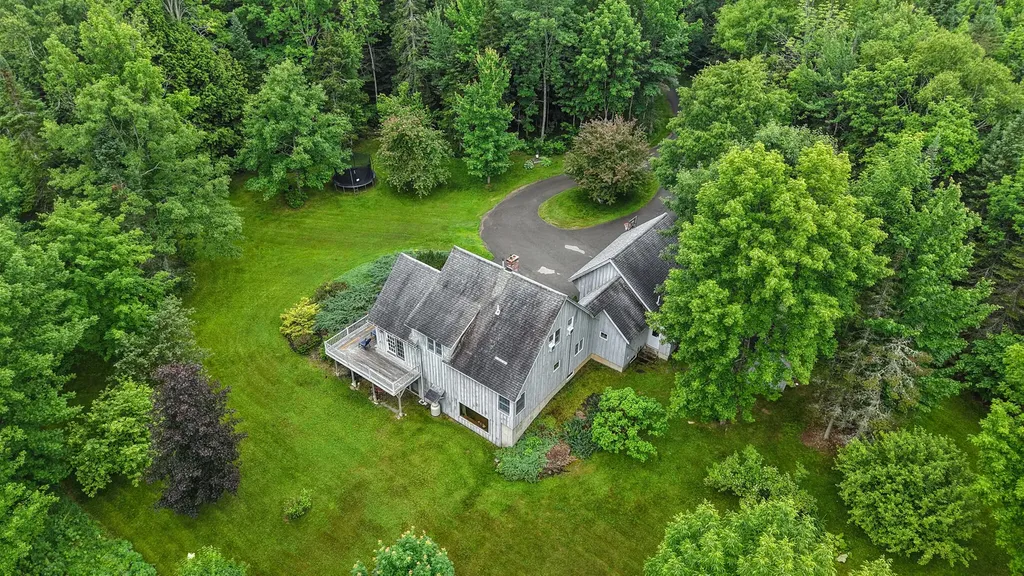 24 Mount Laurel Lane Carmel ME 04419