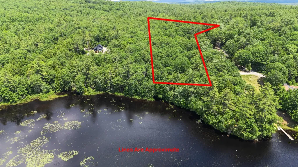 386-2 Lake House Road Naples ME 04055