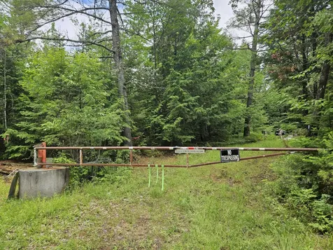M10 L12-2 Ledge Drive Embden ME 04958