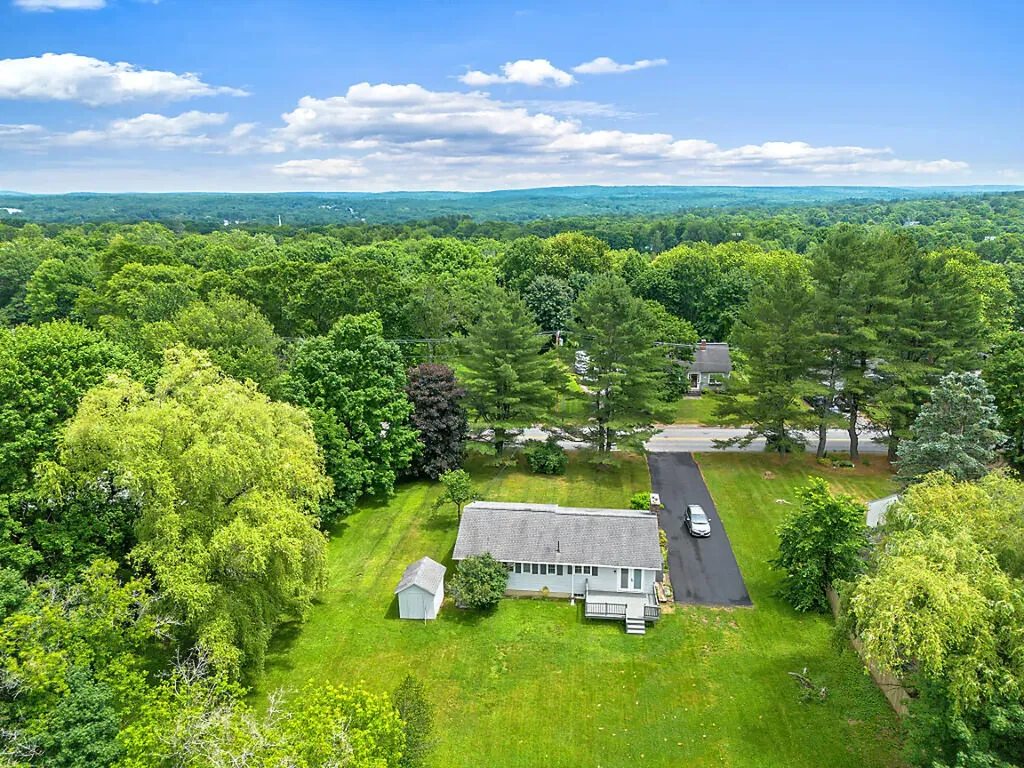 23 W Hill Road Gardiner ME 04345