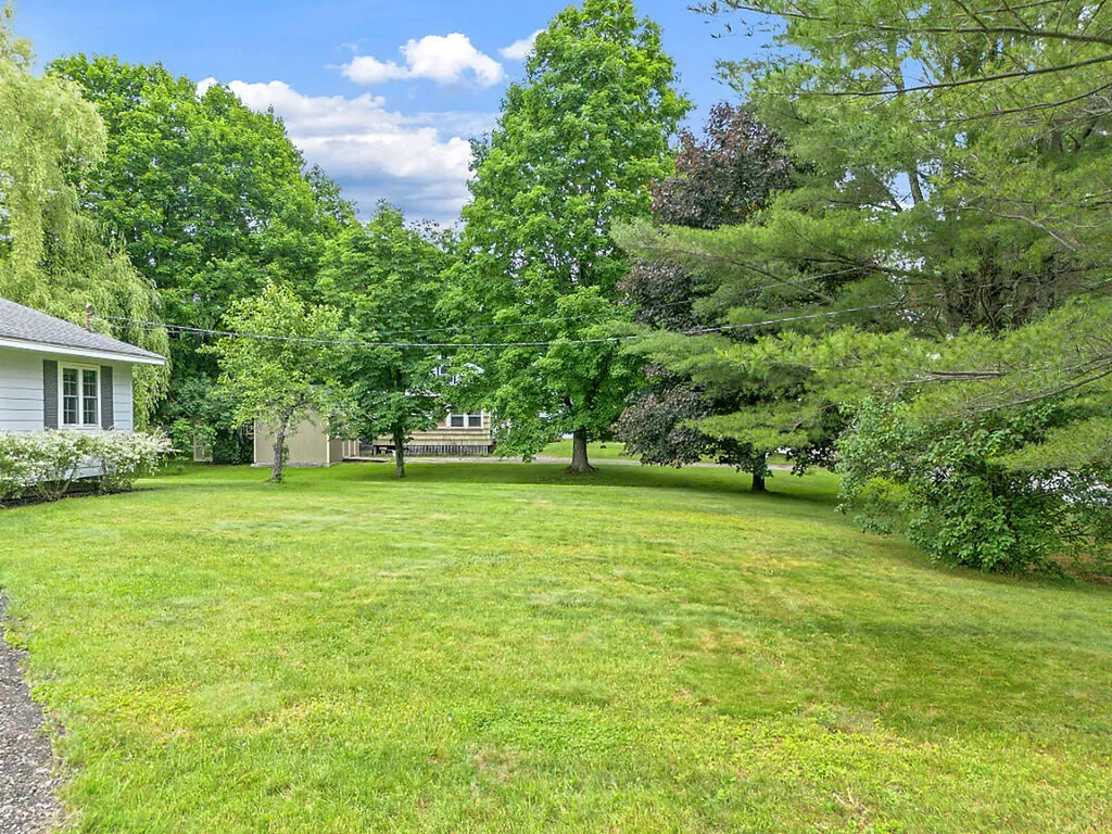 23 W Hill Road Gardiner ME 04345