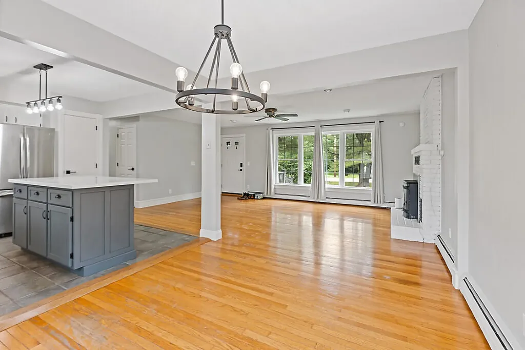 23 W Hill Road Gardiner ME 04345
