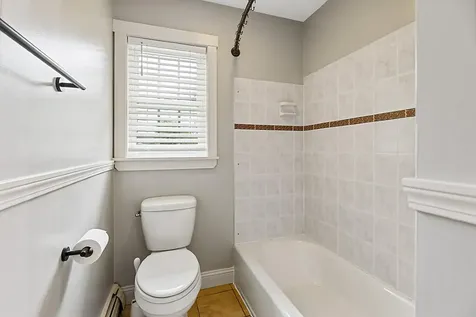 23 W Hill Road Gardiner ME 04345