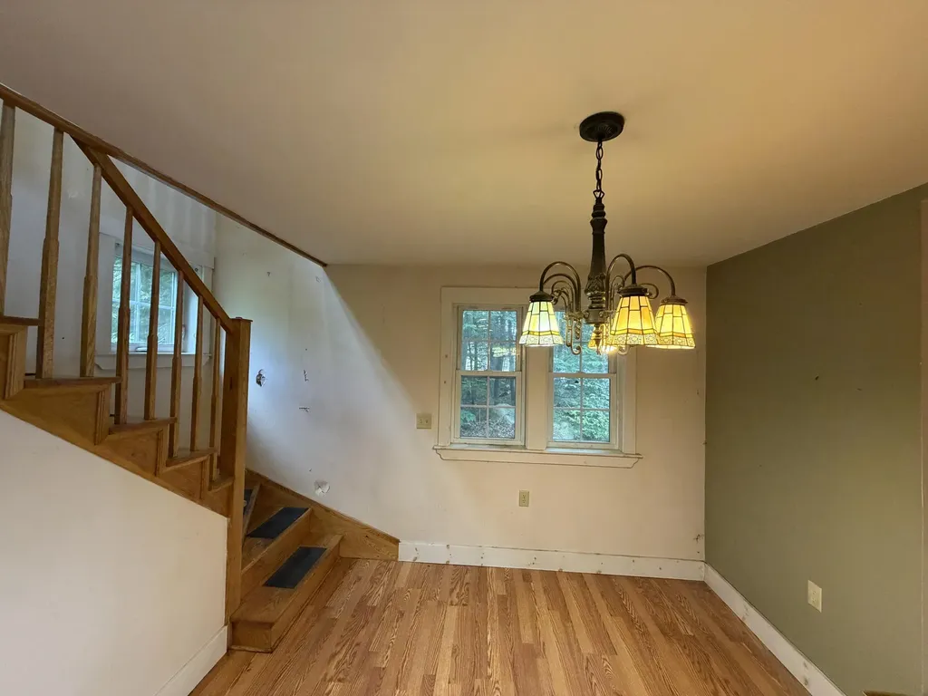 198 Taylor Street Lincoln ME 04457