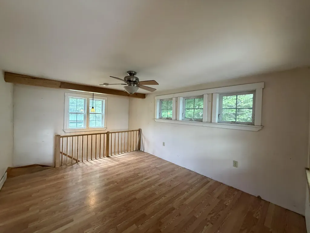 198 Taylor Street Lincoln ME 04457