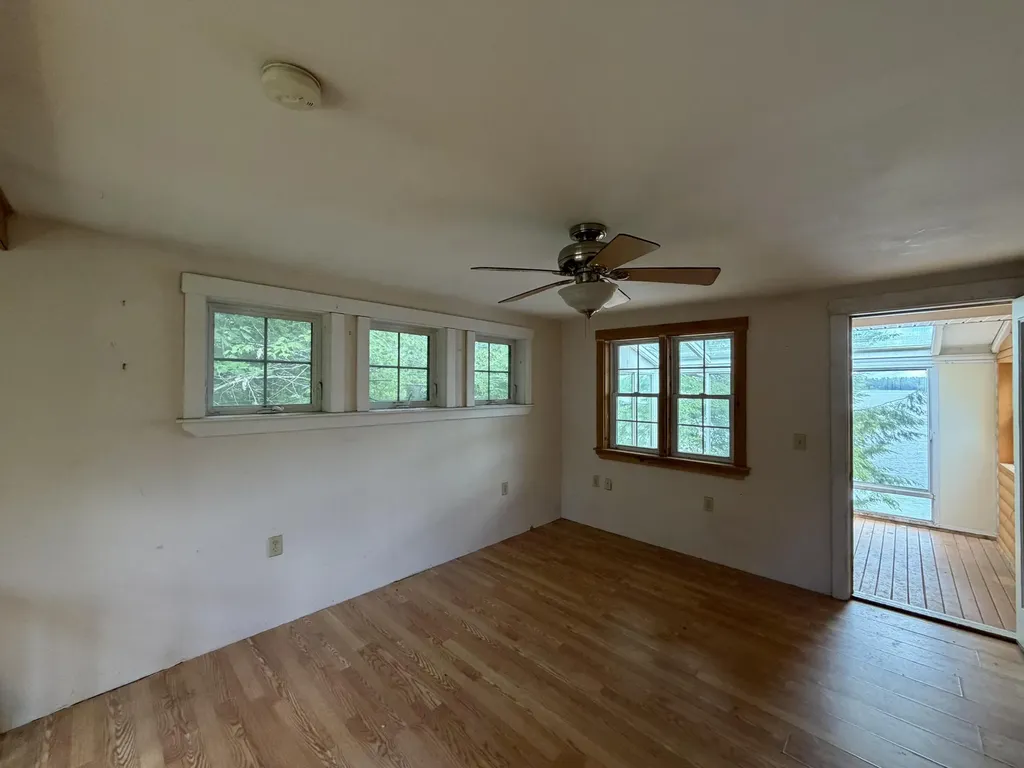 198 Taylor Street Lincoln ME 04457