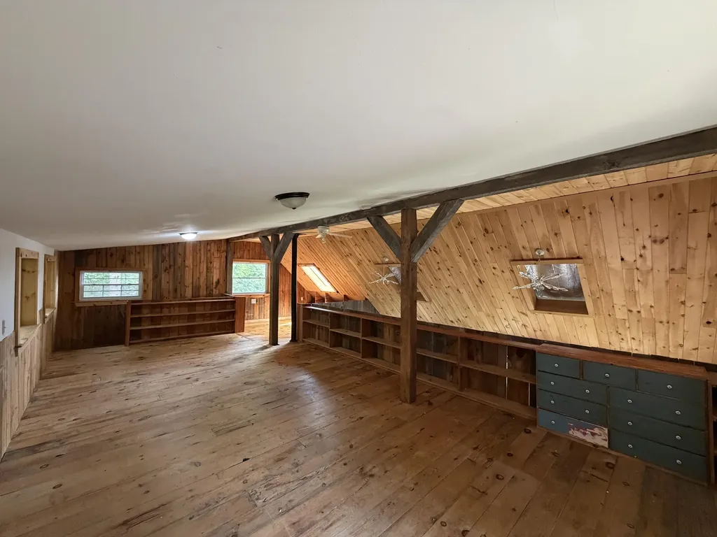 198 Taylor Street Lincoln ME 04457
