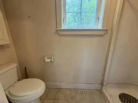 198 Taylor Street Lincoln ME 04457