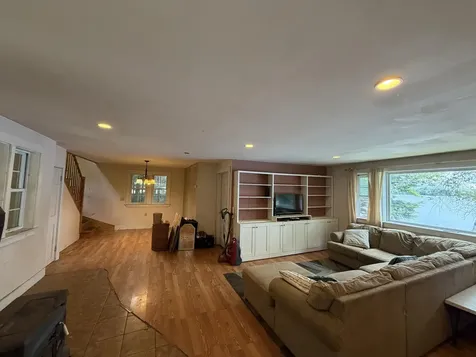 198 Taylor Street Lincoln ME 04457