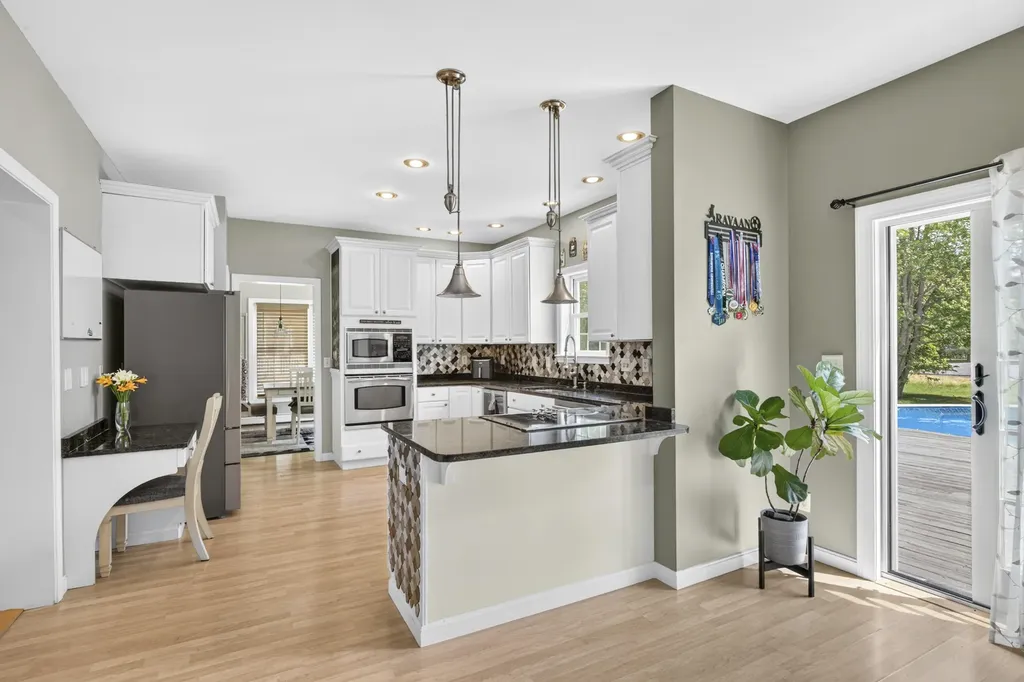 37 Constitution Avenue Hampden ME 04444