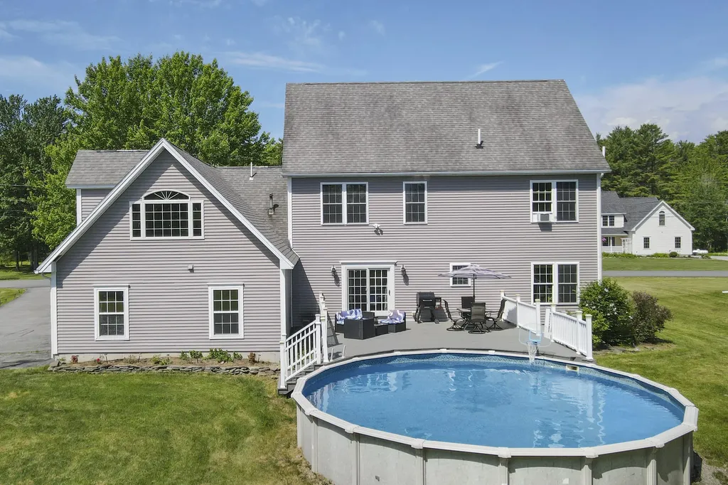 37 Constitution Avenue Hampden ME 04444