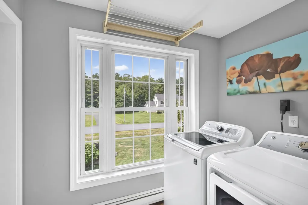 37 Constitution Avenue Hampden ME 04444