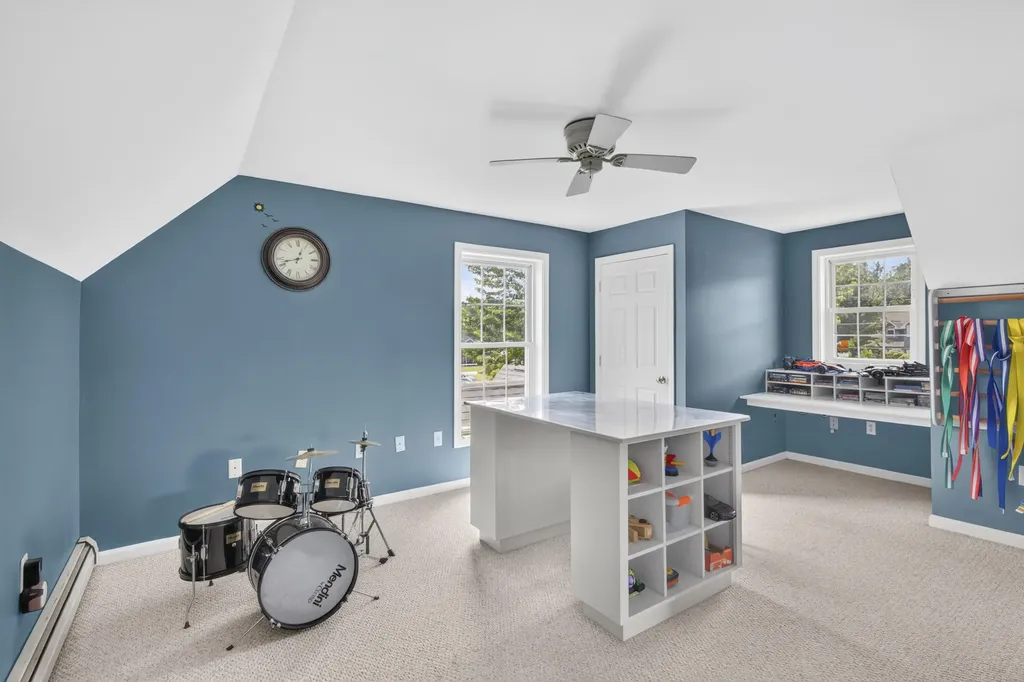 37 Constitution Avenue Hampden ME 04444