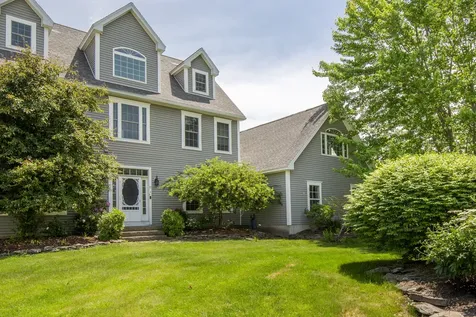 37 Constitution Avenue Hampden ME 04444