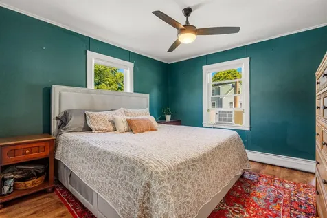 4 Halstead Street Kittery ME 03904