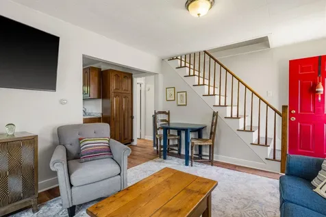 4 Halstead Street Kittery ME 03904