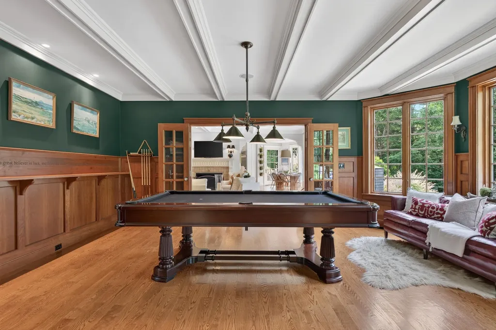 19 Tiger Lily Lane Cape Elizabeth ME 04107