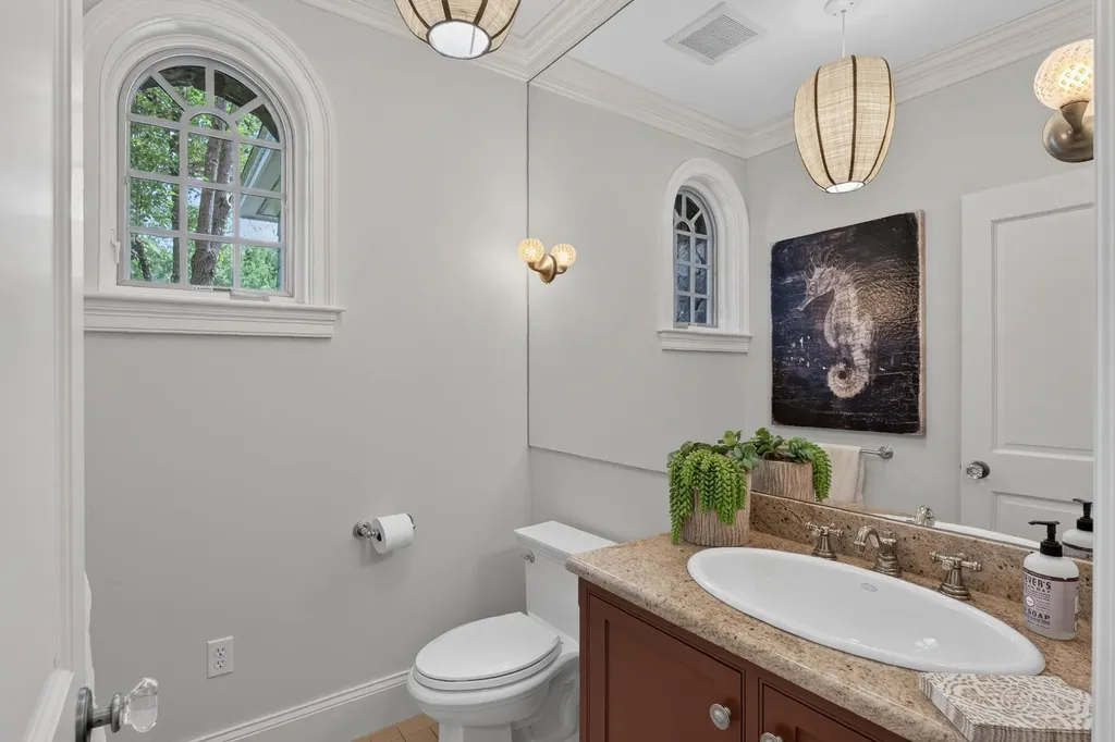 19 Tiger Lily Lane Cape Elizabeth ME 04107
