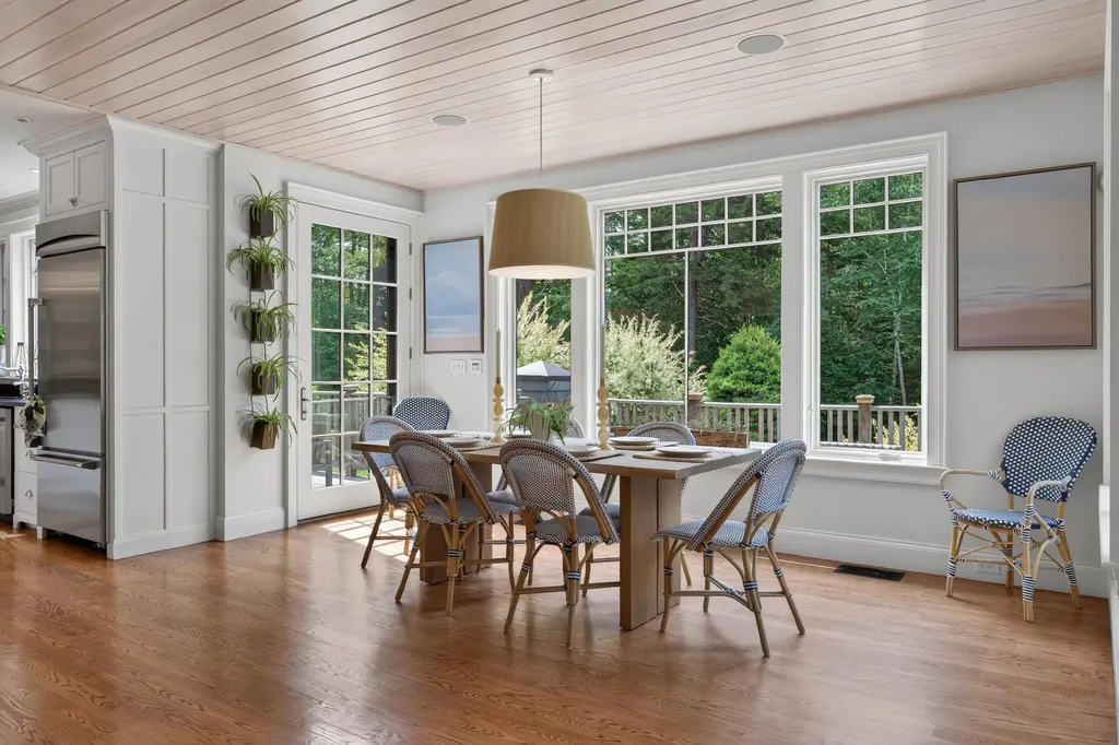 19 Tiger Lily Lane Cape Elizabeth ME 04107