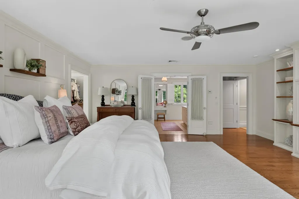 19 Tiger Lily Lane Cape Elizabeth ME 04107