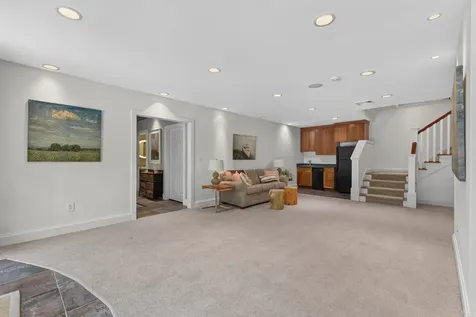 19 Tiger Lily Lane Cape Elizabeth ME 04107