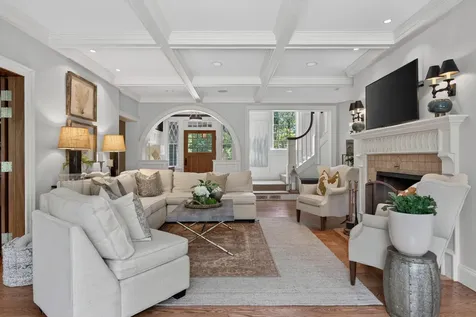 19 Tiger Lily Lane Cape Elizabeth ME 04107