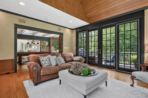 19 Tiger Lily Lane Cape Elizabeth ME 04107