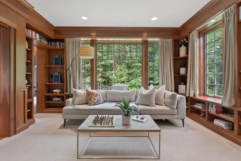 19 Tiger Lily Lane Cape Elizabeth ME 04107