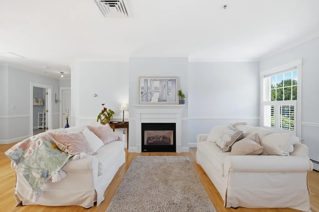 106 Farragut Way Kennebunk ME 04043
