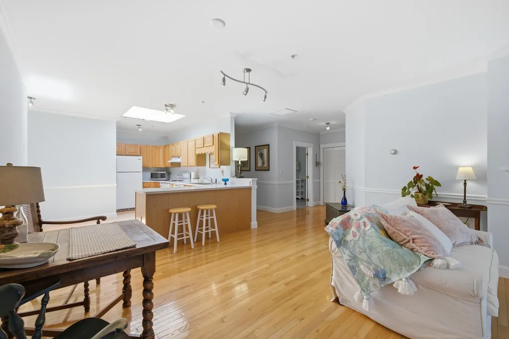 106 Farragut Way Kennebunk ME 04043