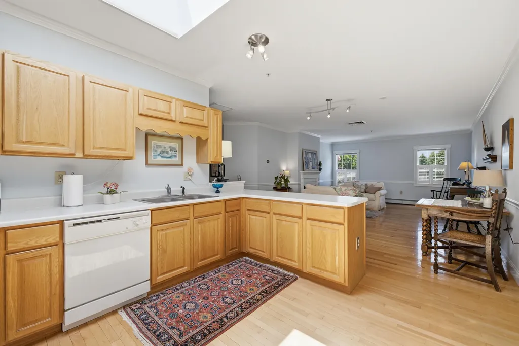 106 Farragut Way Kennebunk ME 04043