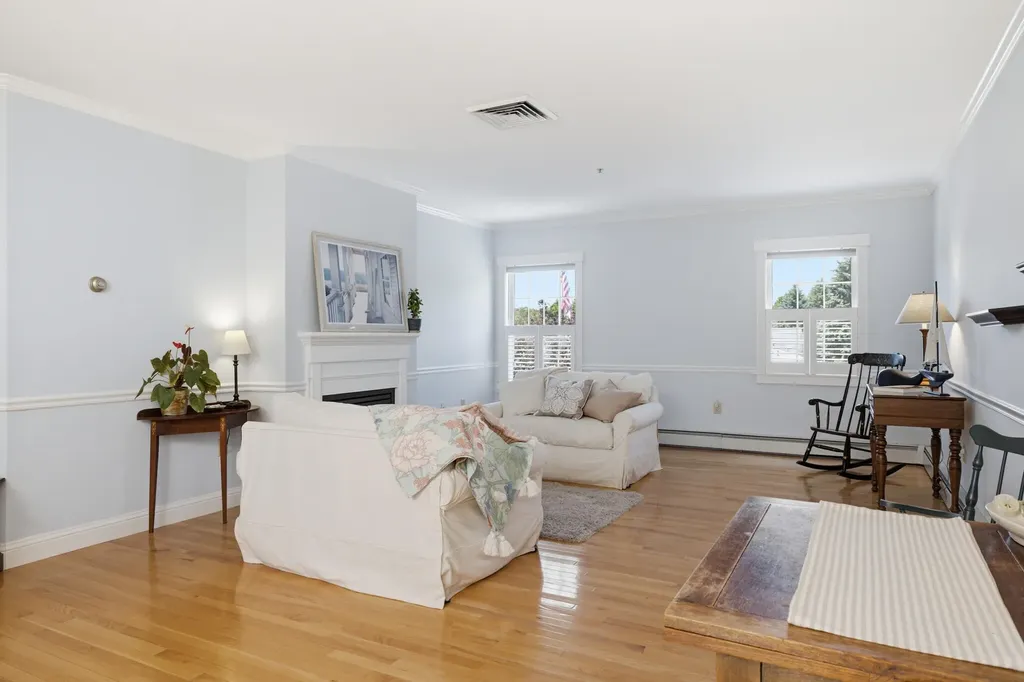 106 Farragut Way Kennebunk ME 04043