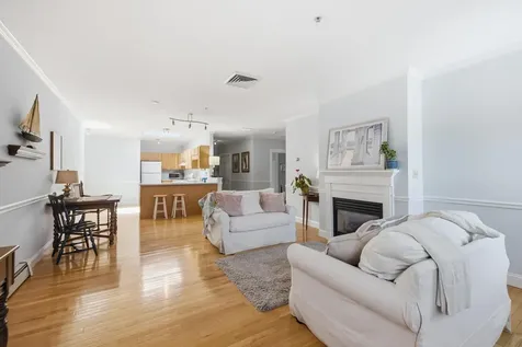 106 Farragut Way Kennebunk ME 04043