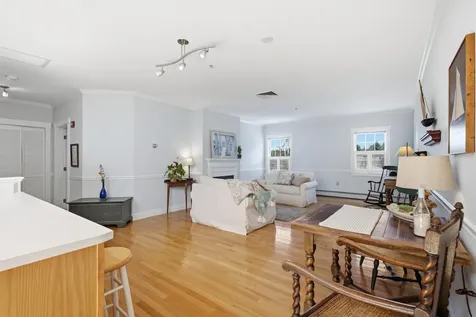 106 Farragut Way Kennebunk ME 04043
