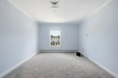 106 Farragut Way Kennebunk ME 04043