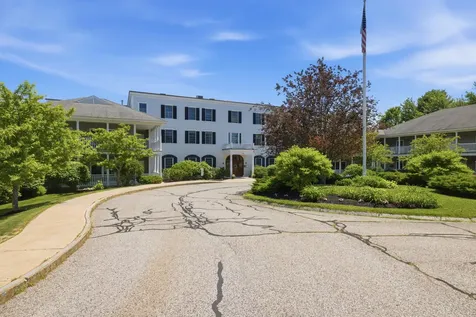 106 Farragut Way Kennebunk ME 04043