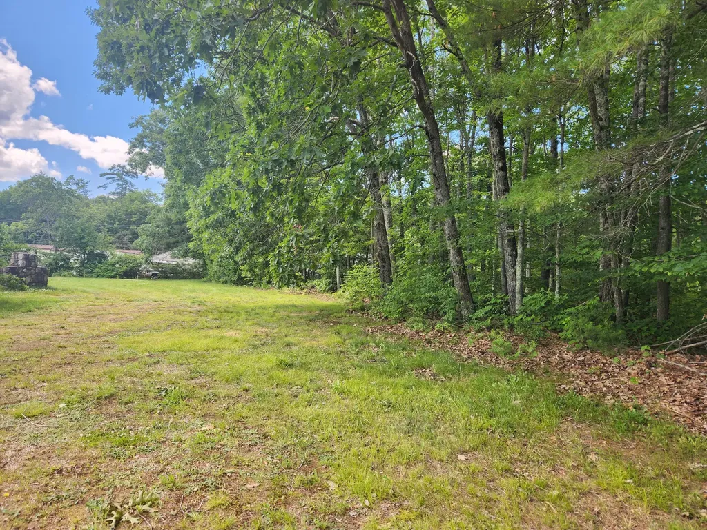 98 Auburn Road Turner ME 04282