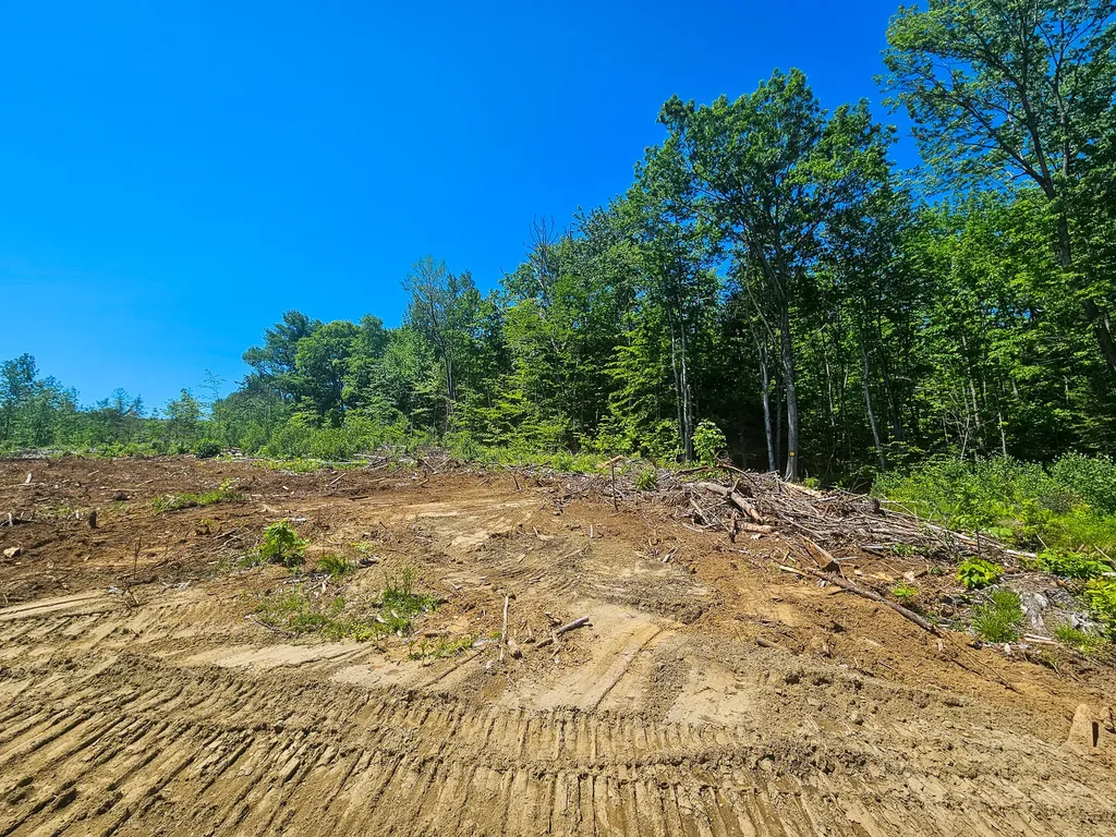 R11 L70 Vienna Road Chesterville ME 04938